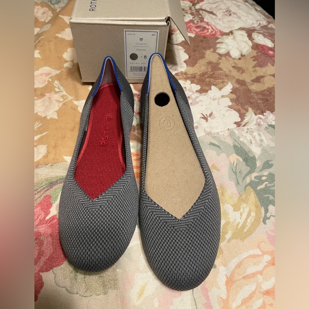Rothy’s Charcoal Flat Sz 8 New in Box